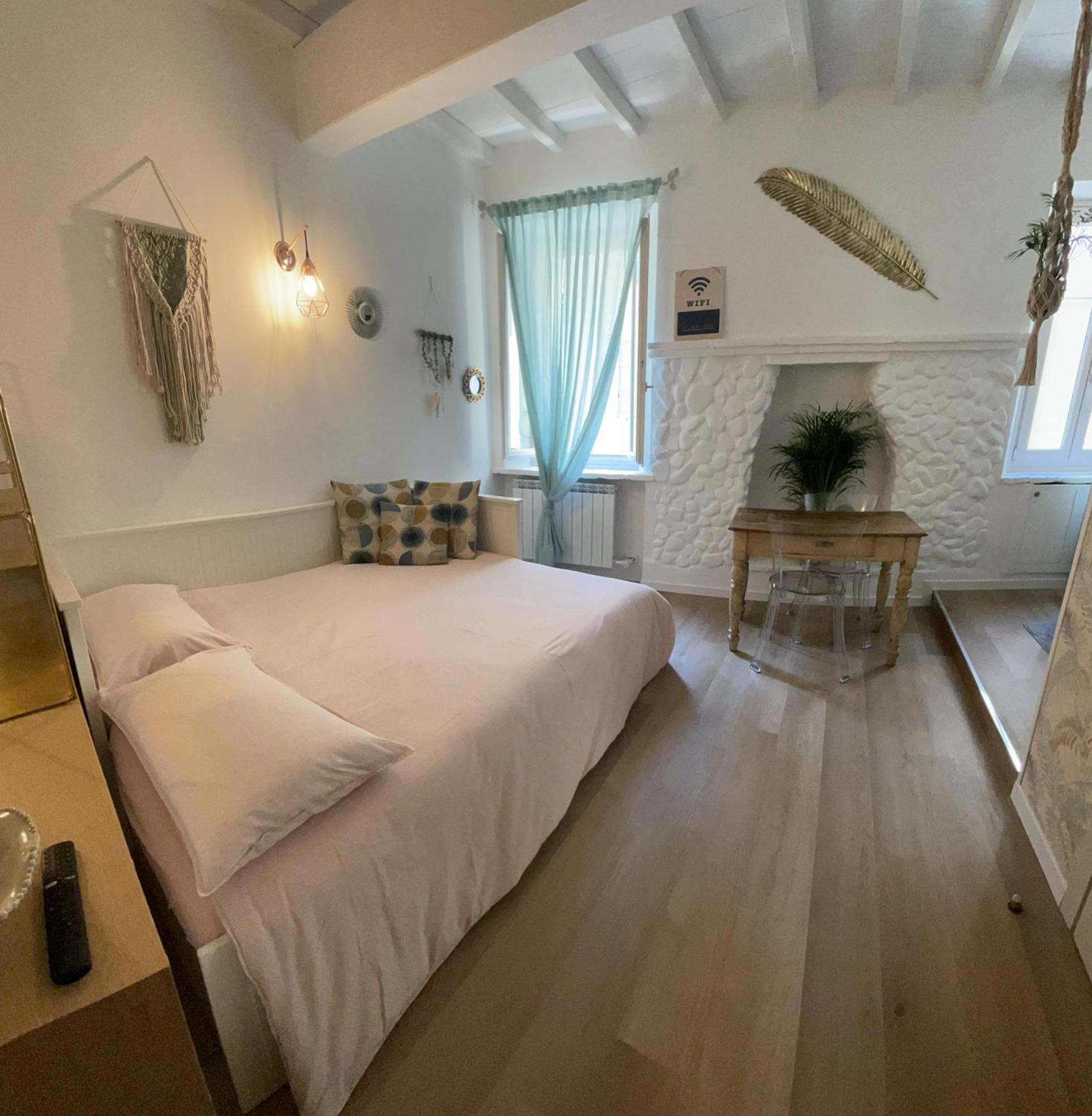 Apartamento La Plume Parma Exterior foto
